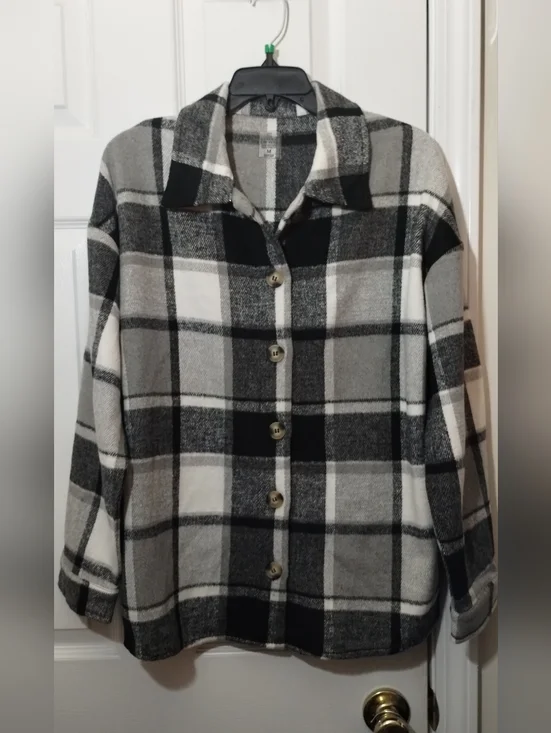 Gameday Couture Nebraska Huskers Plaid Black/White Shacket Jacket - Picture 2 of 15